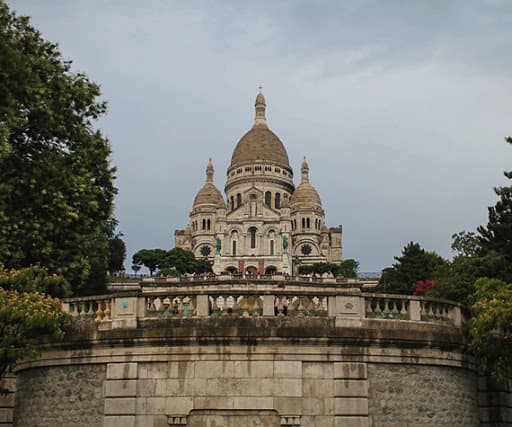 Attractions in Montmartre